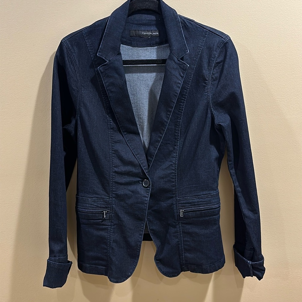 Calvin Klein ~ Women's Dark Wash Navy Denim One Button Blazer ~ Size Small